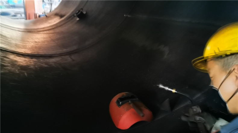 廢輪胎裂解產出的輪胎油如何進行深加工